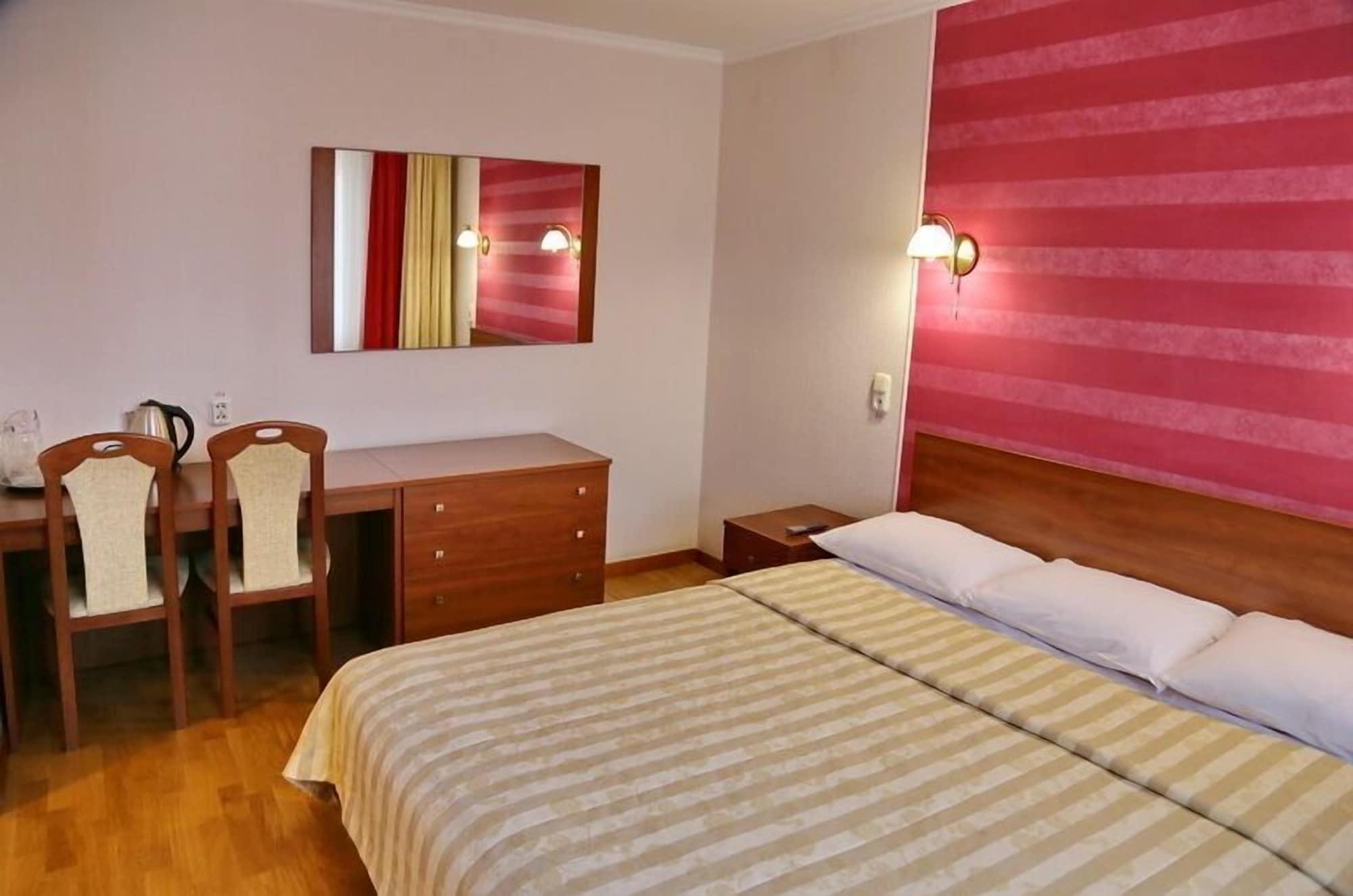 Turist Hotel Grodno Exterior photo